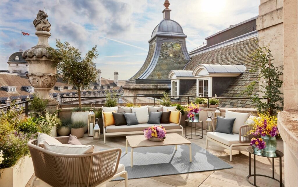 Hotel-Cafe-Royal-Dome-Penthouse-Summer-Terrace-1-11-min