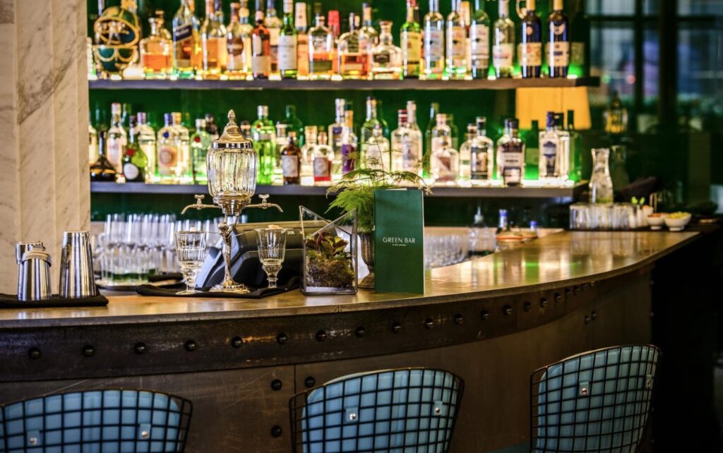 Hotel_Cafe_Royal_Green_Bar_2-min