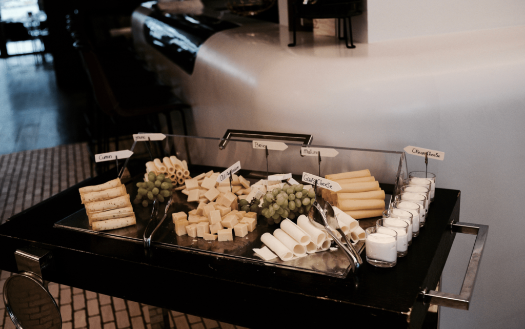 breakfast2_sofitel-amsterdam-min